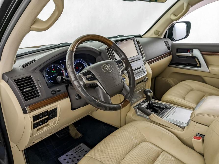 Toyota Land Cruiser 200 Series Рестайлинг 2 Москва  - изображение 16