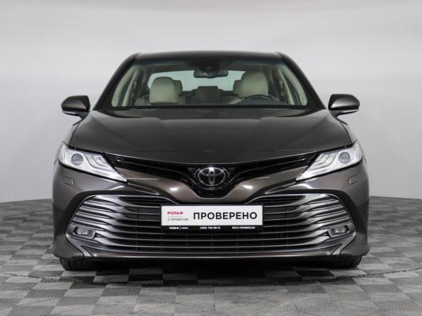 Toyota Camry VIII (XV70) с пробегом 2019 года, цена 2 859 000 рублей, 131288 км, седан, Автокод Объявления