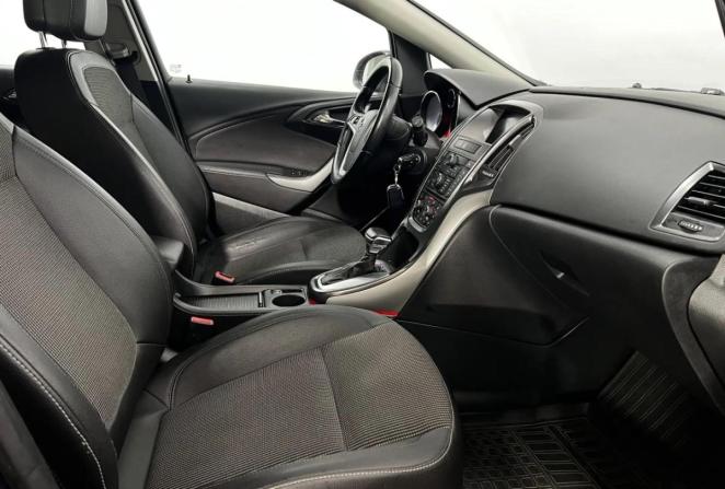 Opel Astra H Рестайлинг с пробегом 2012 года, цена 720 000 рублей, 153846 км, хэтчбек, Автокод Объявления