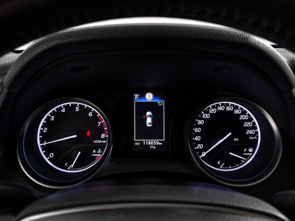 Toyota Camry VIII (XV70) с пробегом 2019 года, цена 2 360 000 рублей, 118650 км, седан, Автокод Объявления