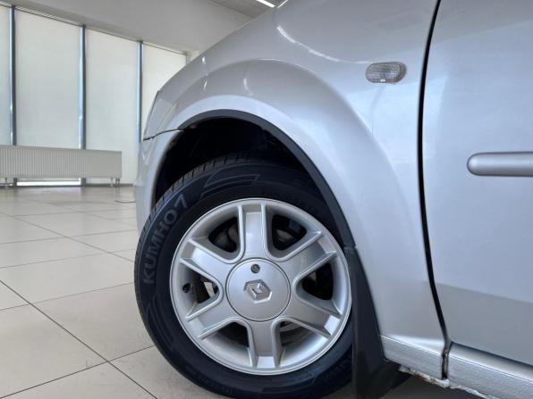 Renault Logan I Рестайлинг с пробегом 2013 года, цена 694 000 рублей, 123980 км, седан, Автокод Объявления