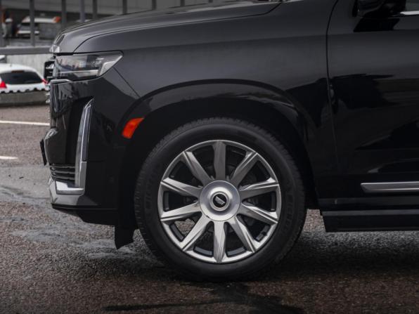 Cadillac Escalade V с пробегом 2021 года, цена 7 749 000 рублей, 123906 км, внедорожник, Автокод Объявления