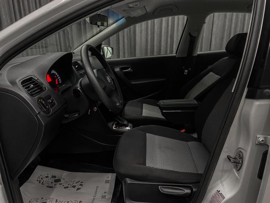Volkswagen Polo V Красноярск  - изображение 8