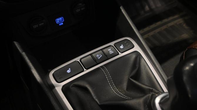 Hyundai Creta I с пробегом 2020 года, цена 1 825 000 рублей, 84390 км, внедорожник, Автокод Объявления