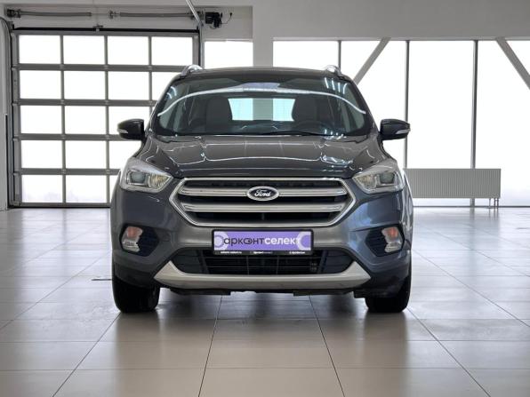 Ford Kuga II Рестайлинг с пробегом 2018 года, цена 1 700 000 рублей, 113000 км, внедорожник, Автокод Объявления