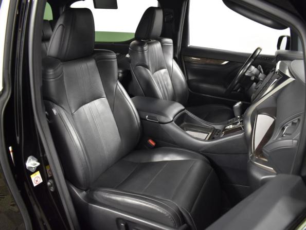 Toyota Alphard III Рестайлинг с пробегом 2019 года, цена 3 989 900 рублей, 279620 км, минивэн, Автокод Объявления