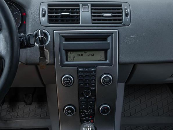 Volvo S40 II Рестайлинг с пробегом 2008 года, цена 599 000 рублей, 254893 км, седан, Автокод Объявления