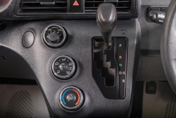 Toyota Sienta II с пробегом 2016 года, цена 1 389 000 рублей, 153800 км, компактвэн, Автокод Объявления