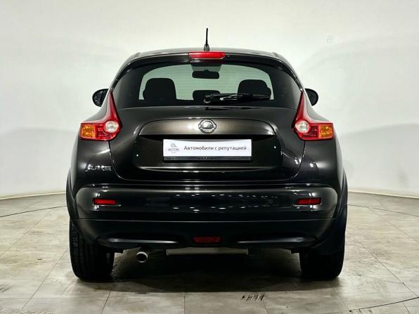 Nissan Juke I с пробегом 2011 года, цена 1 020 000 рублей, 161253 км, внедорожник, Автокод Объявления