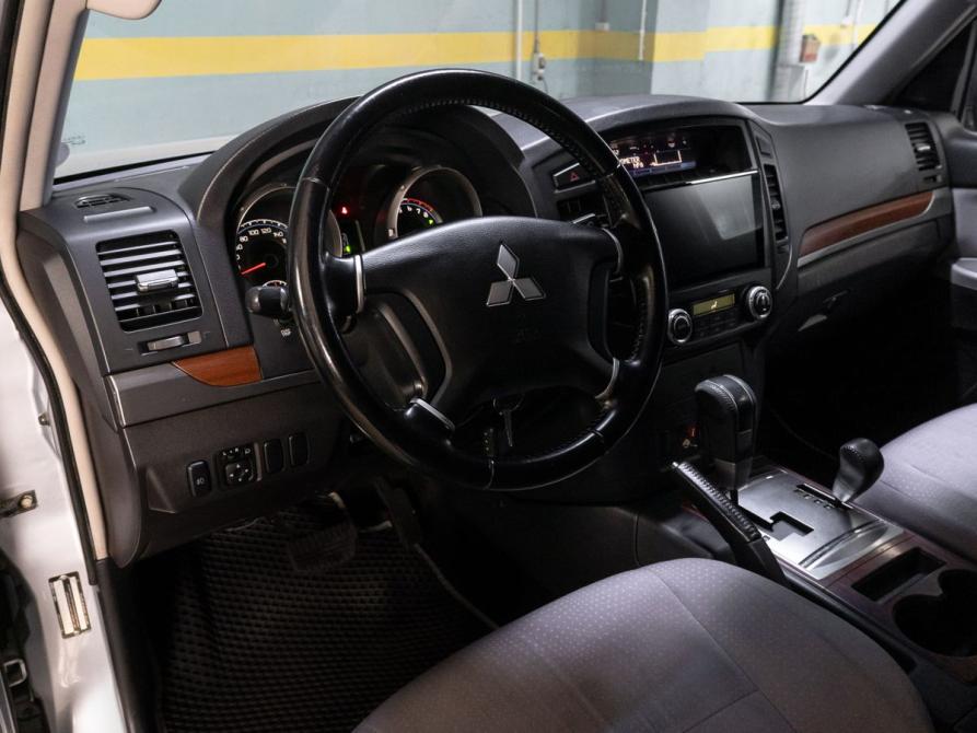 Mitsubishi Pajero IV Тюмень  - изображение 10