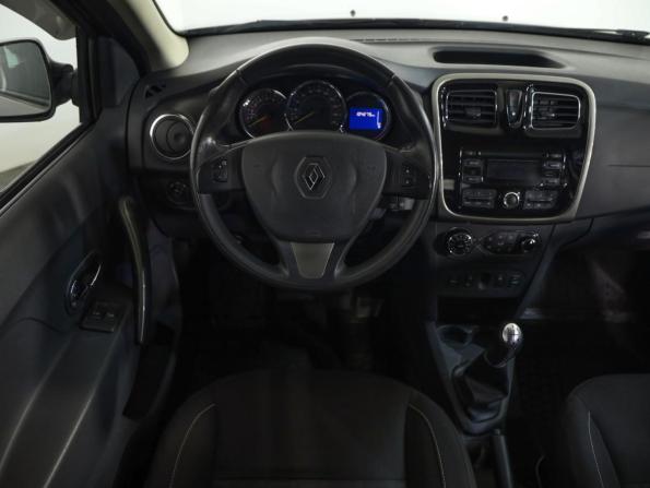 Renault Sandero II с пробегом 2016 года, цена 799 000 рублей, 104200 км, хэтчбек, Автокод Объявления
