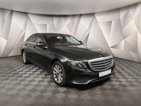 Mercedes-Benz E-Класс V (W213 S213 C238) с пробегом 2020 года, цена 1 989 000 рублей, 303292 км, седан, Автокод Объявления