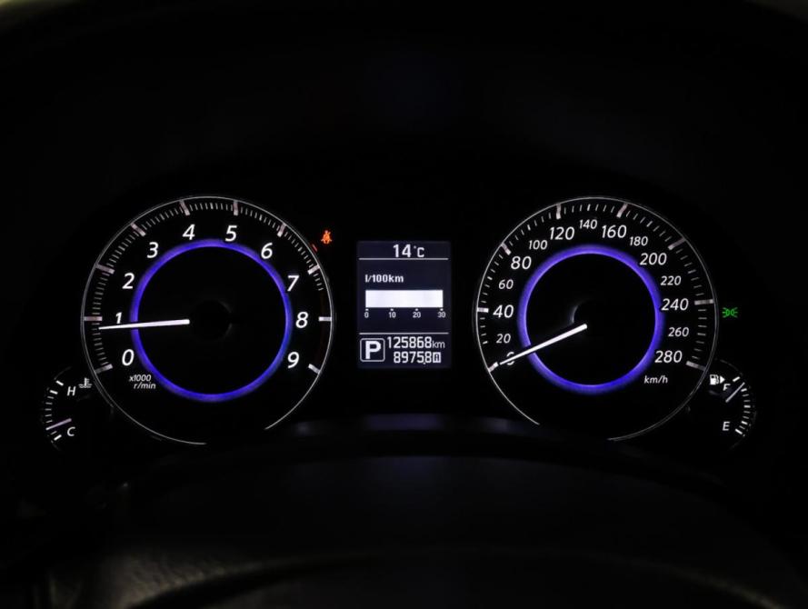 Infiniti QX70 Москва  - изображение 16
