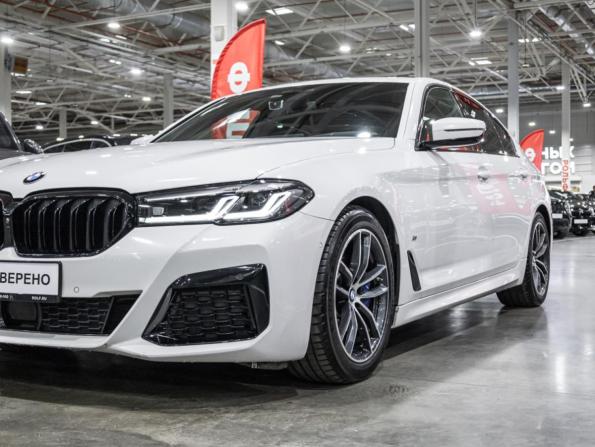 BMW 5 серии VII (G30/G31/G38) Рестайлинг с пробегом 2021 года, цена 4 600 000 рублей, 59894 км, седан, Автокод Объявления