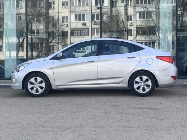 Hyundai Solaris I Рестайлинг с пробегом 2016 года, цена 1 115 000 рублей, 78000 км, седан, Автокод Объявления