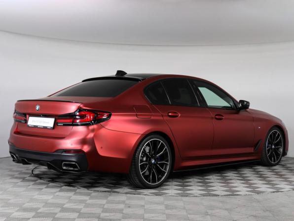 BMW 5 серии VII (G30/G31/G38) с пробегом 2019 года, цена 5 049 000 рублей, 121921 км, седан, Автокод Объявления