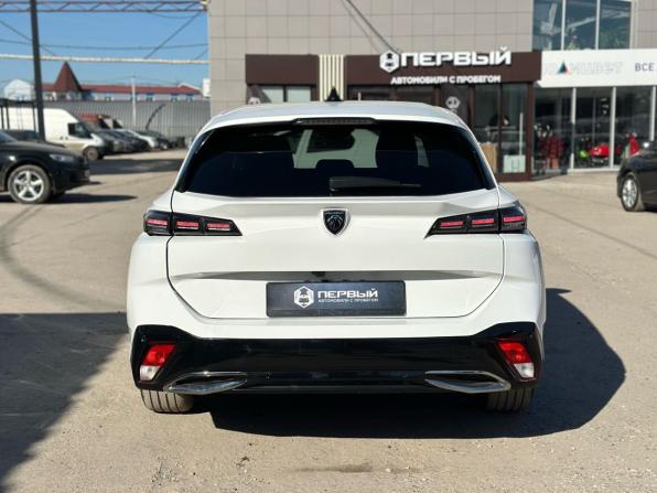 Peugeot 308 III с пробегом 2022 года, цена 2 180 000 рублей, 59000 км, универсал, Автокод Объявления