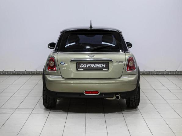 Mini Hatch II (R56) с пробегом 2007 года, цена 719 000 рублей, 186718 км, хэтчбек, Автокод Объявления