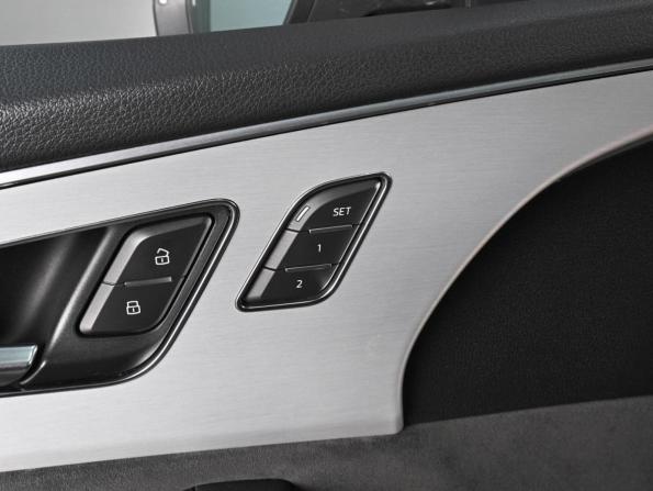 Audi Q8 I (4M) с пробегом 2019 года, цена 6 499 000 рублей, 161015 км, внедорожник, Автокод Объявления