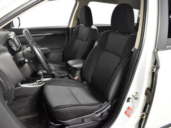 Mitsubishi Outlander III Рестайлинг 3 с пробегом 2021 года, цена 2 250 000 рублей, 77808 км, внедорожник, Автокод Объявления
