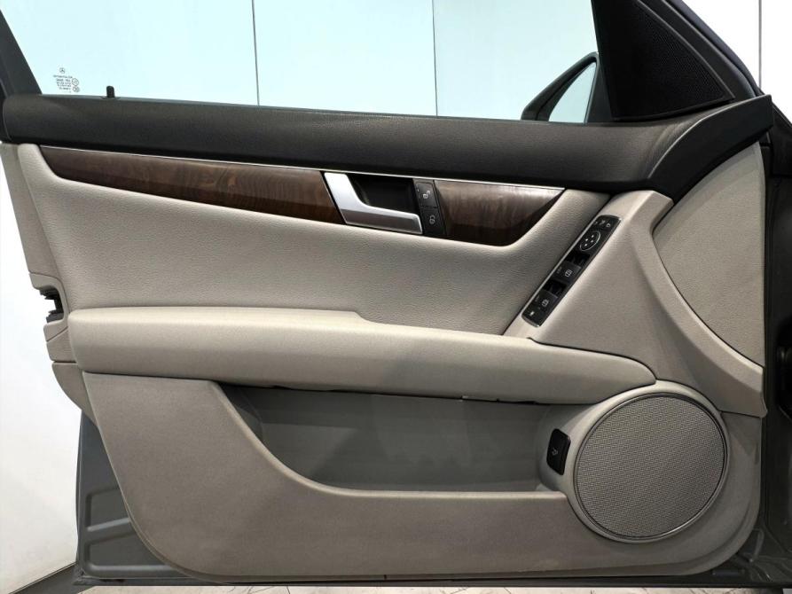 Mercedes-Benz C-Класс III (W204) Рестайлинг Волжский  - изображение 12