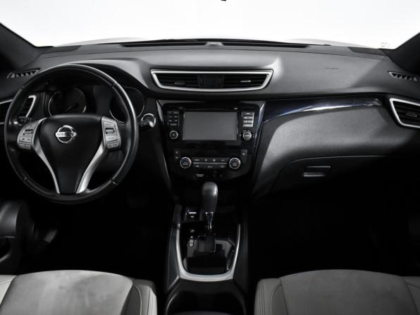 Nissan Qashqai II с пробегом 2017 года, цена 1 839 000 рублей, 71100 км, внедорожник, Автокод Объявления