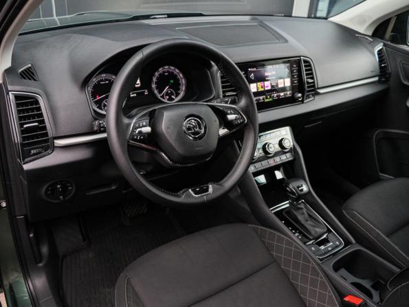 Skoda Karoq I с пробегом 2021 года, цена 2 400 000 рублей, 84475 км, внедорожник, Автокод Объявления