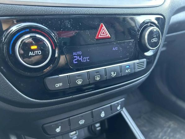 Hyundai Solaris II с пробегом 2019 года, цена 1 346 200 рублей, 151805 км, седан, Автокод Объявления