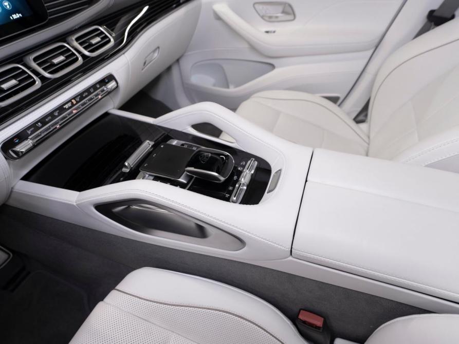 Mercedes-Benz Maybach GLS I Москва  - изображение 30