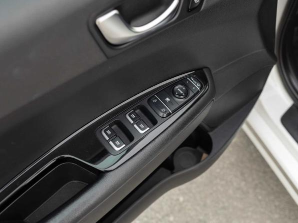 Kia Optima IV с пробегом 2017 года, цена 1 935 000 рублей, 95732 км, седан, Автокод Объявления