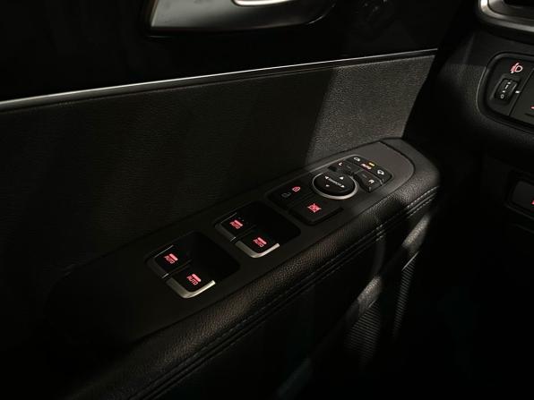 Kia Sorento III Prime Рестайлинг с пробегом 2018 года, цена 2 699 990 рублей, 111017 км, внедорожник, Автокод Объявления