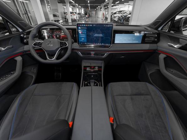 Volkswagen Tiguan III (China Market) с пробегом 2026 года, цена 5 000 000 рублей, 30 км, внедорожник, Автокод Объявления