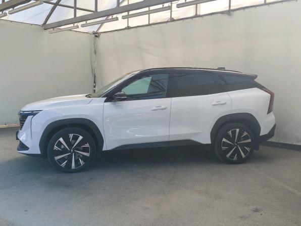 Geely Atlas II с пробегом 2024 года, цена 2 800 000 рублей, 61591 км, внедорожник, Автокод Объявления