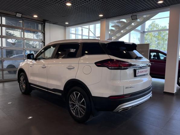 Geely Atlas Pro с пробегом 2022 года, цена 2 080 000 рублей, 95170 км, внедорожник, Автокод Объявления