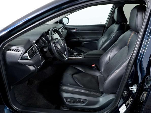 Toyota Camry VIII (XV70) с пробегом 2020 года, цена 2 698 000 рублей, 96197 км, седан, Автокод Объявления