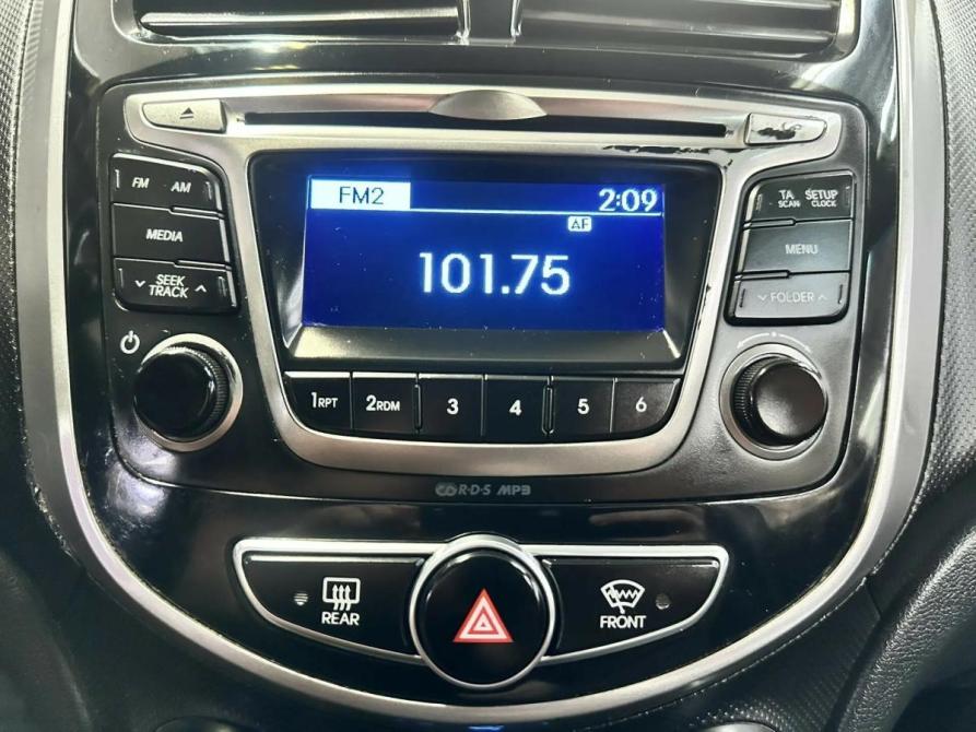 Hyundai Solaris I Рестайлинг Набережные Челны  - изображение 11