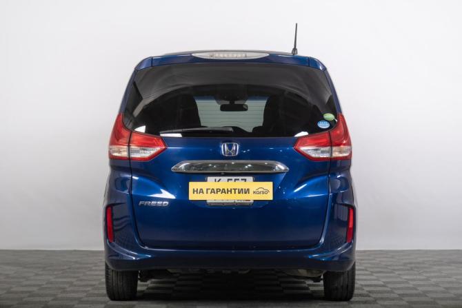Honda Freed II с пробегом 2017 года, цена 1 529 000 рублей, 157000 км, компактвэн, Автокод Объявления