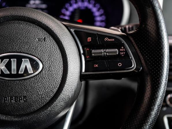 Kia Optima IV Рестайлинг с пробегом 2019 года, цена 1 735 000 рублей, 140017 км, седан, Автокод Объявления