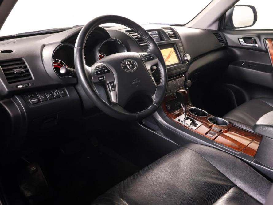 Toyota Highlander II (XU40) Рестайлинг Москва  - изображение 17
