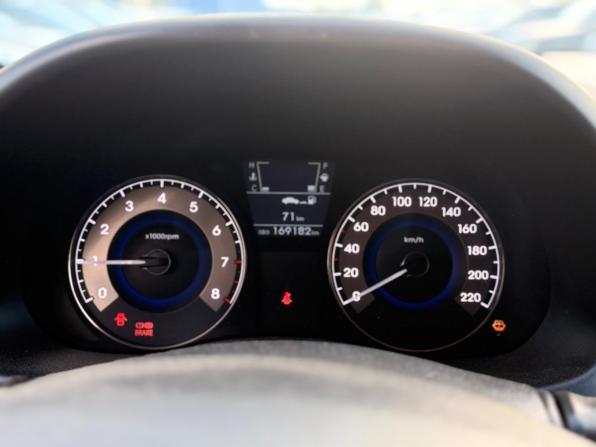 Hyundai Solaris I с пробегом 2011 года, цена 699 000 рублей, 169182 км, седан, Автокод Объявления