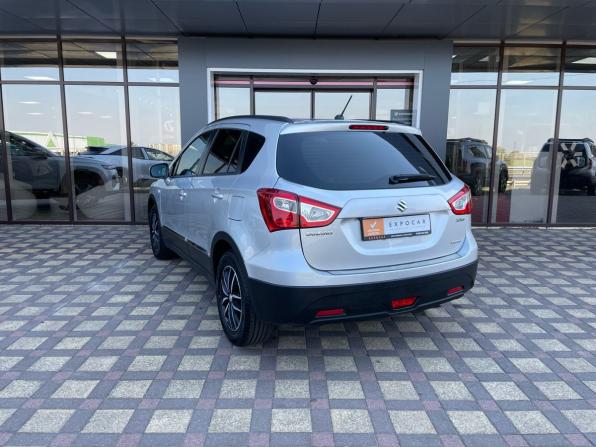 Suzuki SX4 II (S-Cross) Рестайлинг с пробегом 2020 года, цена 2 200 000 рублей, 63373 км, хэтчбек, Автокод Объявления