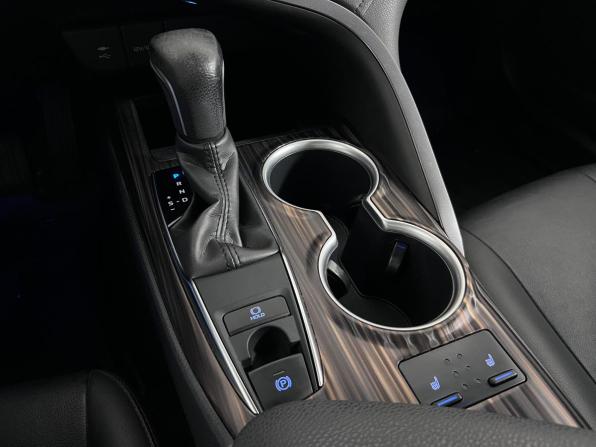 Toyota Camry VIII (XV70) с пробегом 2021 года, цена 3 150 000 рублей, 57858 км, седан, Автокод Объявления