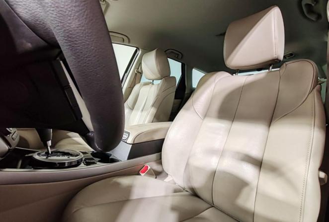 Mazda CX-7 I Рестайлинг с пробегом 2010 года, цена 900 000 рублей, 212000 км, внедорожник, Автокод Объявления