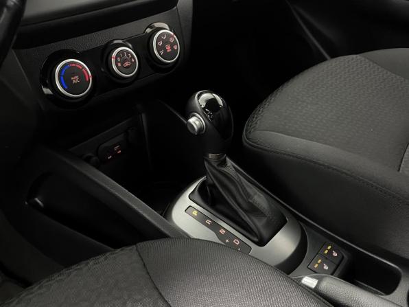 Kia Rio III Рестайлинг с пробегом 2017 года, цена 1 107 000 рублей, 105110 км, седан, Автокод Объявления