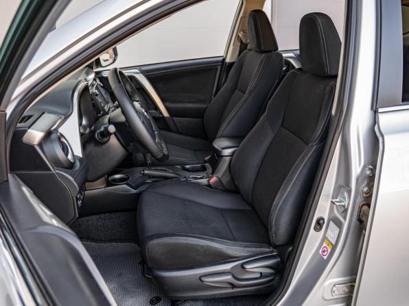 Toyota RAV4 IV (XA40) с пробегом 2012 года, цена 2 120 000 рублей, 248606 км, внедорожник, Автокод Объявления