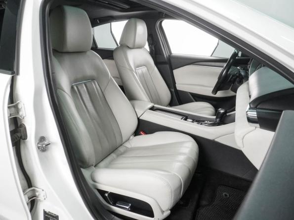 Mazda 6 III (GJ) Рестайлинг 2 с пробегом 2018 года, цена 2 129 000 рублей, 174574 км, седан, Автокод Объявления