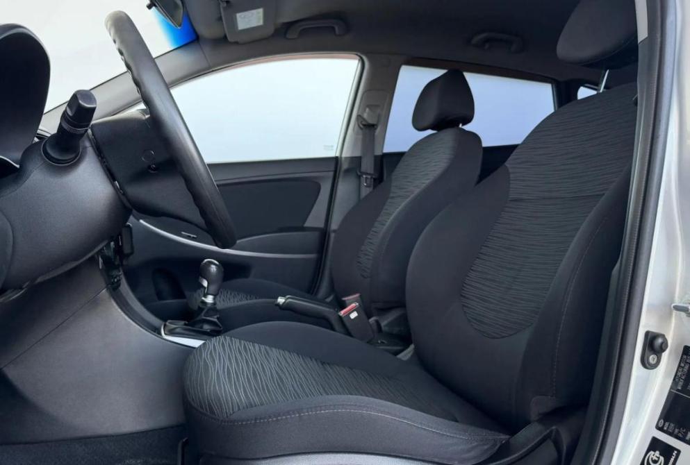 Hyundai Solaris I Киров  - изображение 17