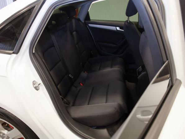 Audi A4 IV (B8) Рестайлинг с пробегом 2013 года, цена 1 095 000 рублей, 263256 км, седан, Автокод Объявления
