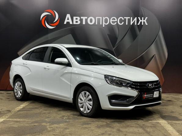 Lada (ВАЗ) Vesta I Рестайлинг (NG) с пробегом 2024 года, цена 1 210 000 рублей, 28500 км, седан, Автокод Объявления