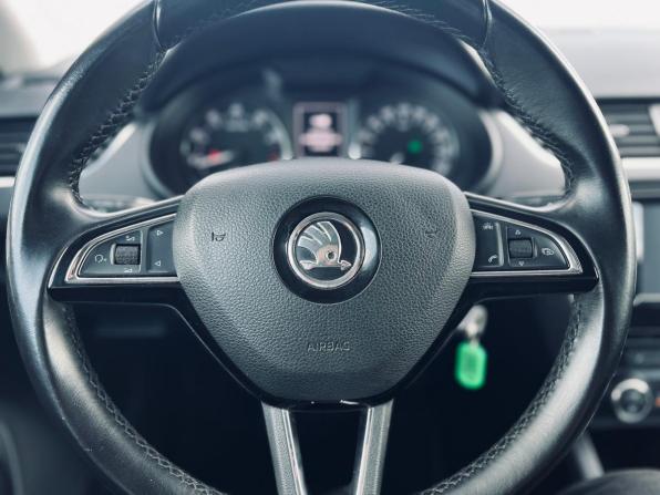 Skoda Octavia III (A7) с пробегом 2016 года, цена 1 350 000 рублей, 169000 км, лифтбек, Автокод Объявления
